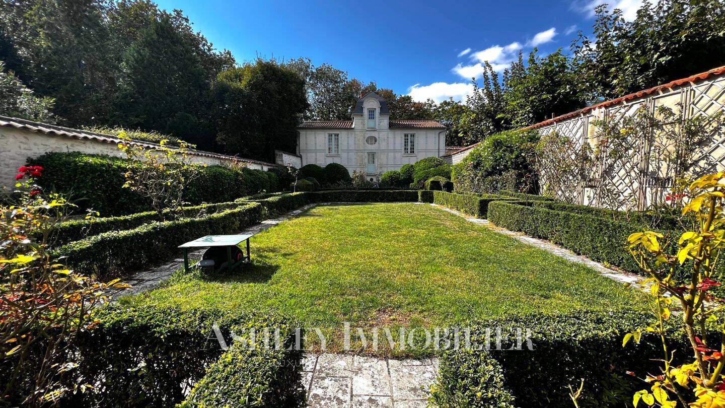 Maison à vendre, 426m², LA ROCHELLE