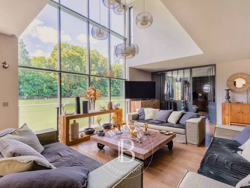 Maison à louer, 244m², NEUILLY SUR SEINE