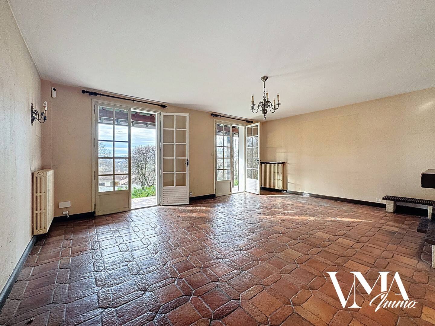 Maison à vendre, 188m², SAINTE FOY L'ARGENTIERE