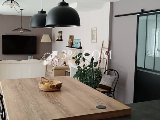 Maison de plain-pied à vendre 283 000 € 4 pièces 3 chambres 89 m² 396 m² de terrain Étoile-sur-Rhône 26800