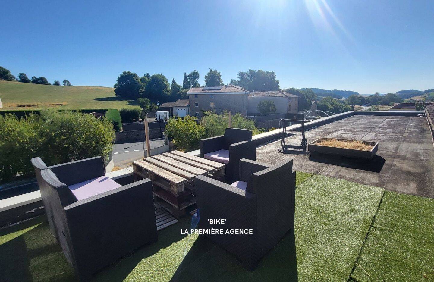 Maison à vendre, 140m², VILLECHENEVE