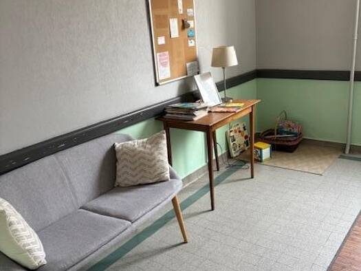 Local commercial à louer 500 € Montréal-la-Cluse 01460