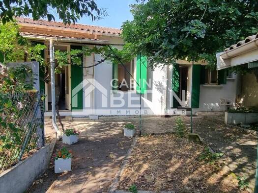 Maison de plain-pied à vendre 255 840 € 3 pièces 2 chambres 89 m² 224 m² de terrain Centre Ville Langon 33210