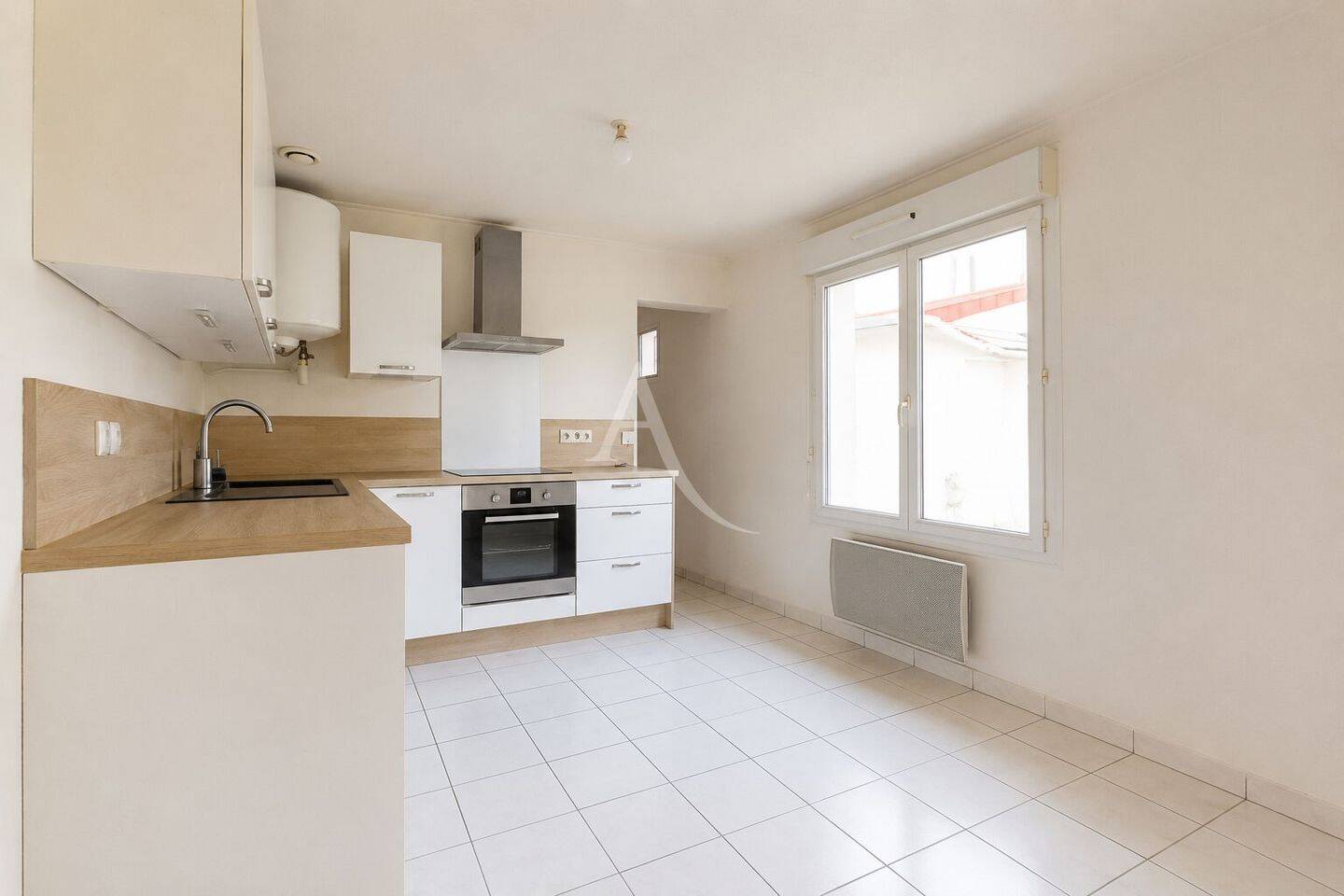 Maison à louer, 38m², NANTERRE