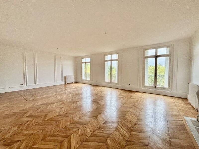 Maison à louer, 215m², PARIS 17E