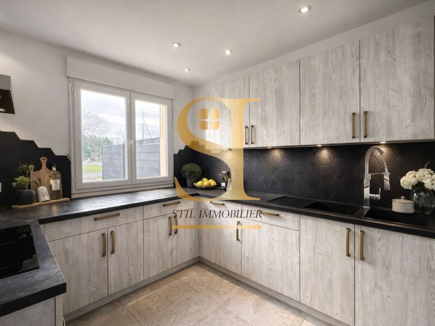 Maison à vendre, 109m², MANDRES LES ROSES