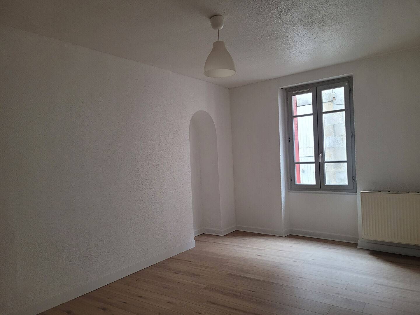 Maison à louer, 30m², SAINT POURCAIN SUR SIOULE
