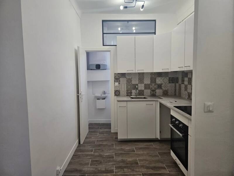 Maison à louer, 0m², NICE