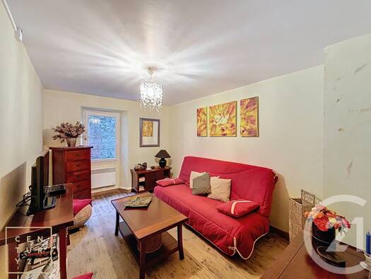 Maison à vendre 76 000 € 4 pièces 2 chambres 84 m² Ria-Sirach 66500