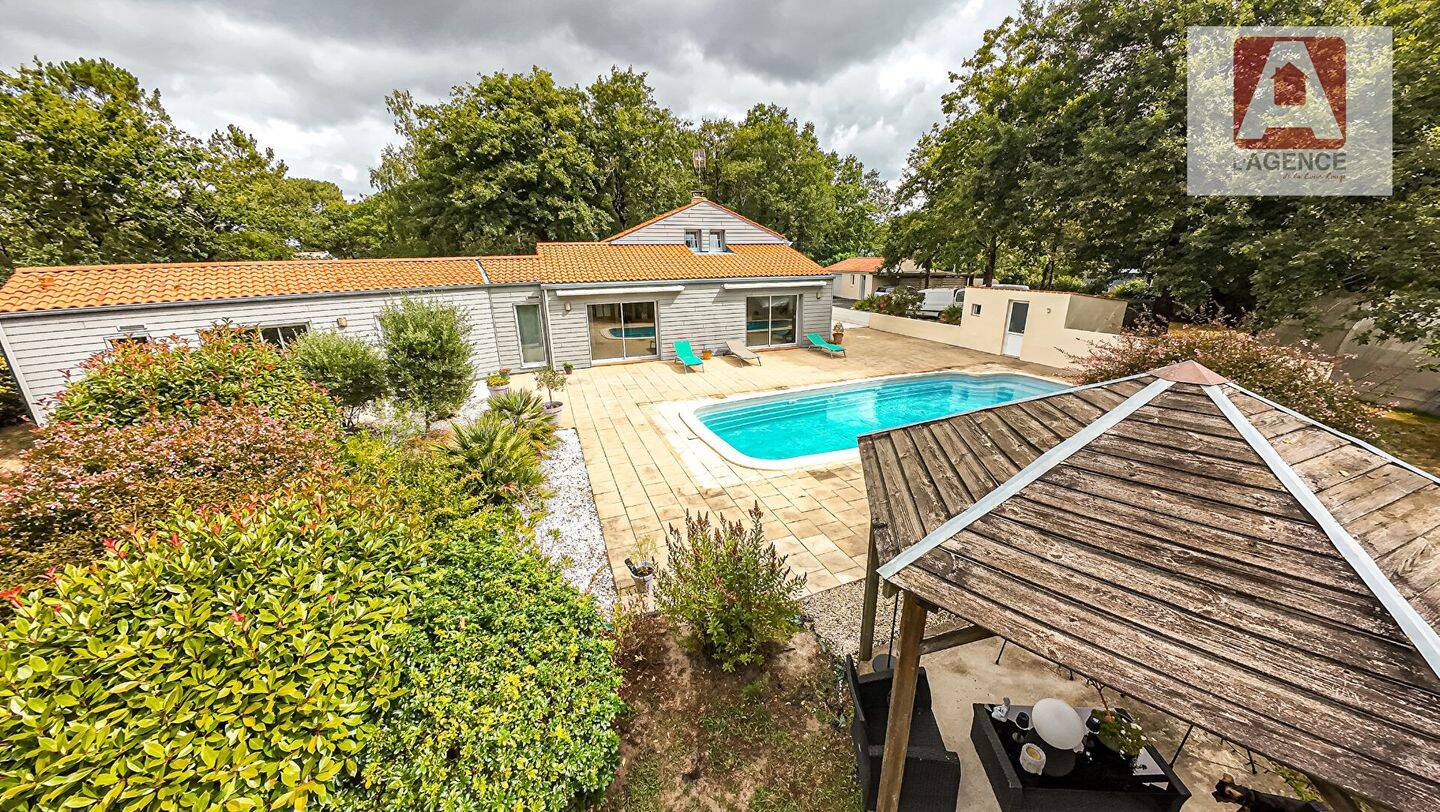 Maison à vendre, 190m², NOTRE DAME DE RIEZ