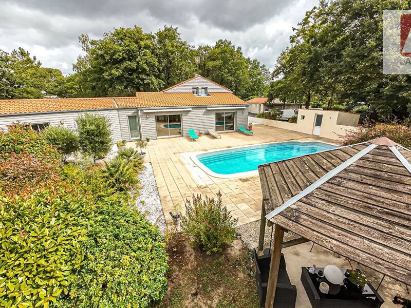 Maison à vendre, 190m², NOTRE DAME DE RIEZ