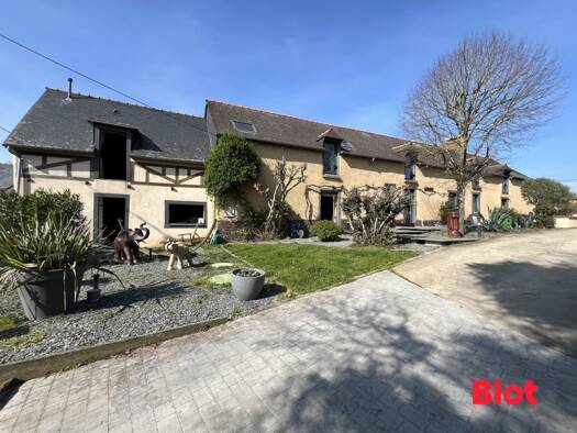 Villa à vendre 493 500 € 7 pièces 4 chambres 190 m² 1 465 m² de terrain Mordelles 35310