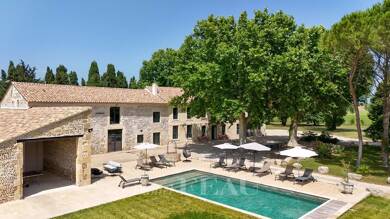Maison à vendre 2 970 000 € 8 pièces 5 chambres 450 m² Maussane-les-Alpilles 13520