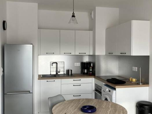 Appartement à louer 750 € 2 pièces 1 chambre 39 m² 2ème étage Nord Est Brignais 69530