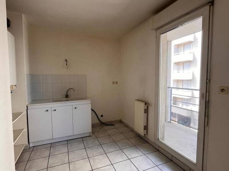 Maison à louer, 59m², LYON 8E