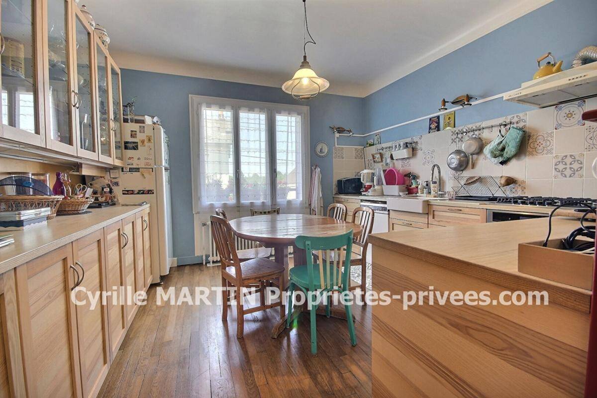 Maison à vendre, 119m², SAINT JEAN DE LA RUELLE