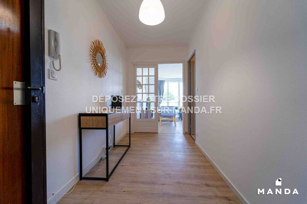 Angers — 17