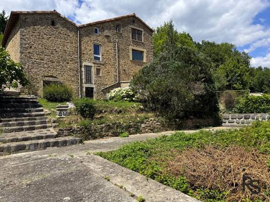Ferme à vendre 299 000 € 5 pièces 4 chambres 185 m² 2 525 m² de terrain Fabras 07380