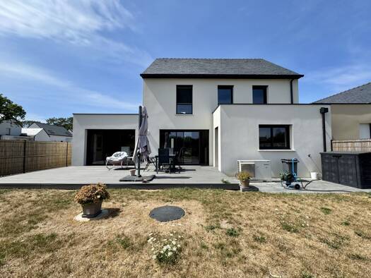 Maison à vendre 660 400 € 5 pièces 4 chambres 147,97 m² 413 m² de terrain Saint-Philibert 56470