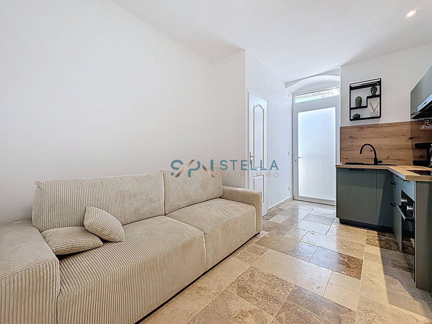 Maison à louer, 27m², AJACCIO