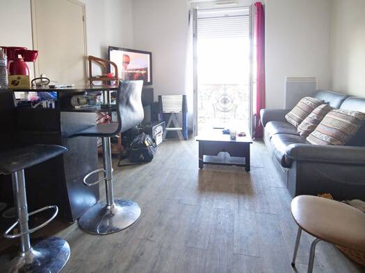 Appartement à vendre 78 500 € 1 pièce 1 chambre 27 m² Étage 1/2 Méan Penhöet Saint Nazaire 44600