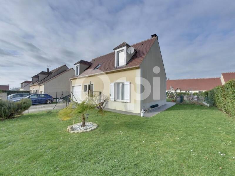 Maison à vendre, 109m², NANTEUIL LE HAUDOUIN