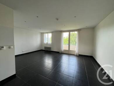 Appartement à vendre 169 000 € 3 pièces 2 chambres 61,6 m² 2ème étage Genay 69730