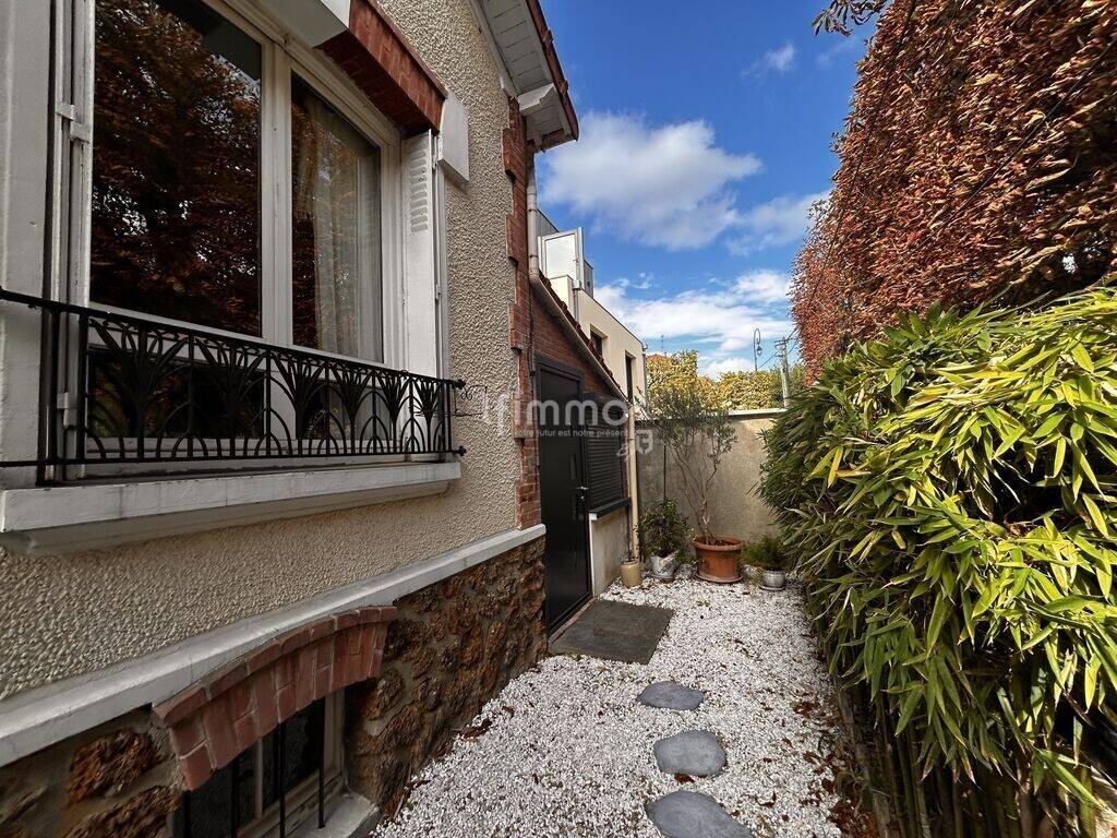 Maison à vendre, 113m², SAINT MAUR DES FOSSES
