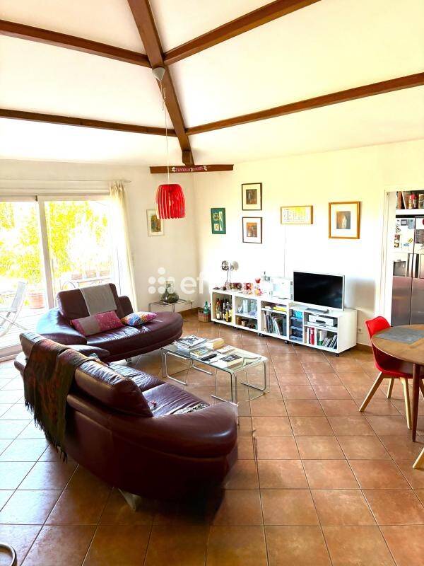 Maison à vendre, 257m², SAINT GENIS LES OLLIERES