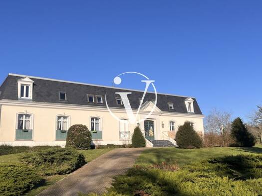 Appartement à louer 370 € 1 pièce 18 m² RDC/1 Provinces Jean Emond Vendôme 41100