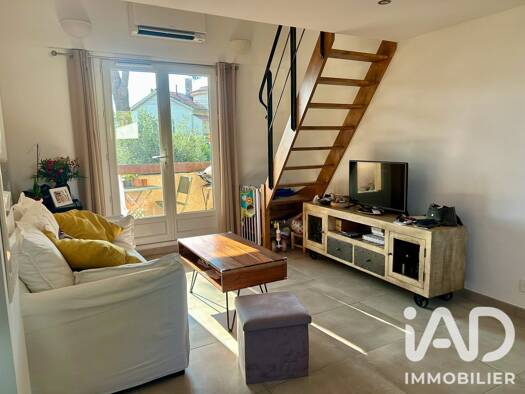 Appartement à vendre 395 000 € 4 pièces 3 chambres 64 m² 1 étages Beaucours-La Gorguette-La Morvenede Sanary-sur-Mer 83110