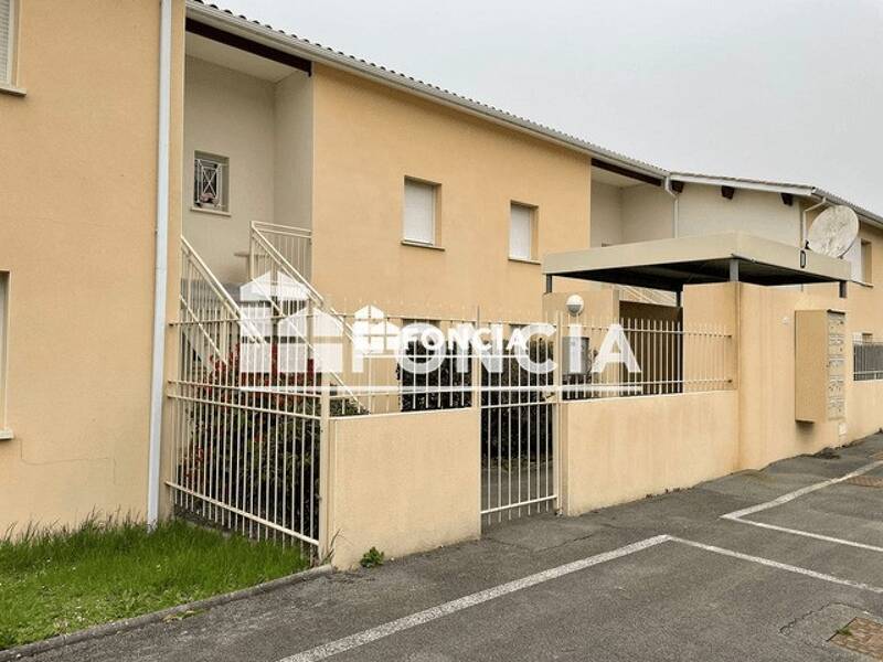 Maison à louer, 35m², JONZAC