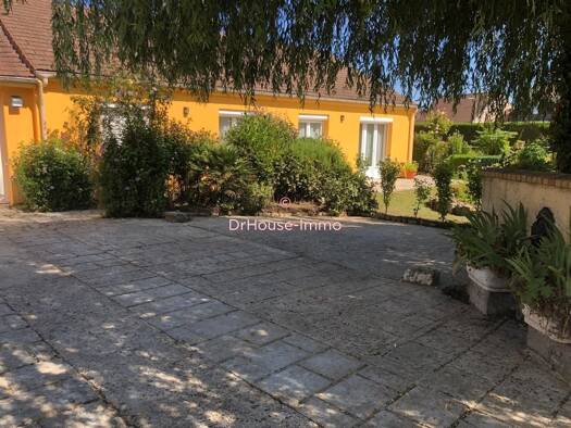 Maison de plain-pied à vendre 189 000 € 5 pièces 3 chambres 100 m² 632 m² de terrain Saint-Pierre-des-Fleurs 27370