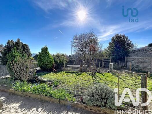 Maison à vendre 168 000 € 3 pièces 2 chambres 93,5 m² 340 m² de terrain Maclas 42520