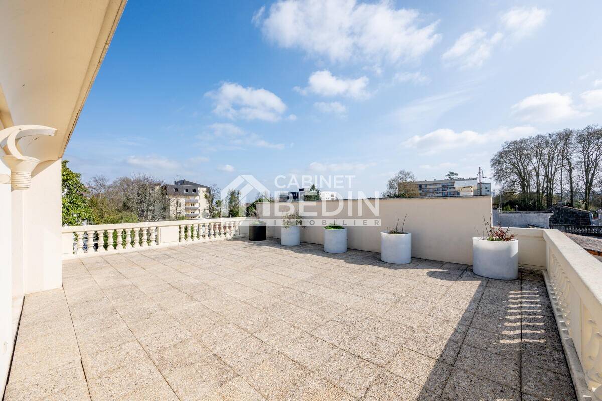 Maison à vendre, 291m², LE BOUSCAT
