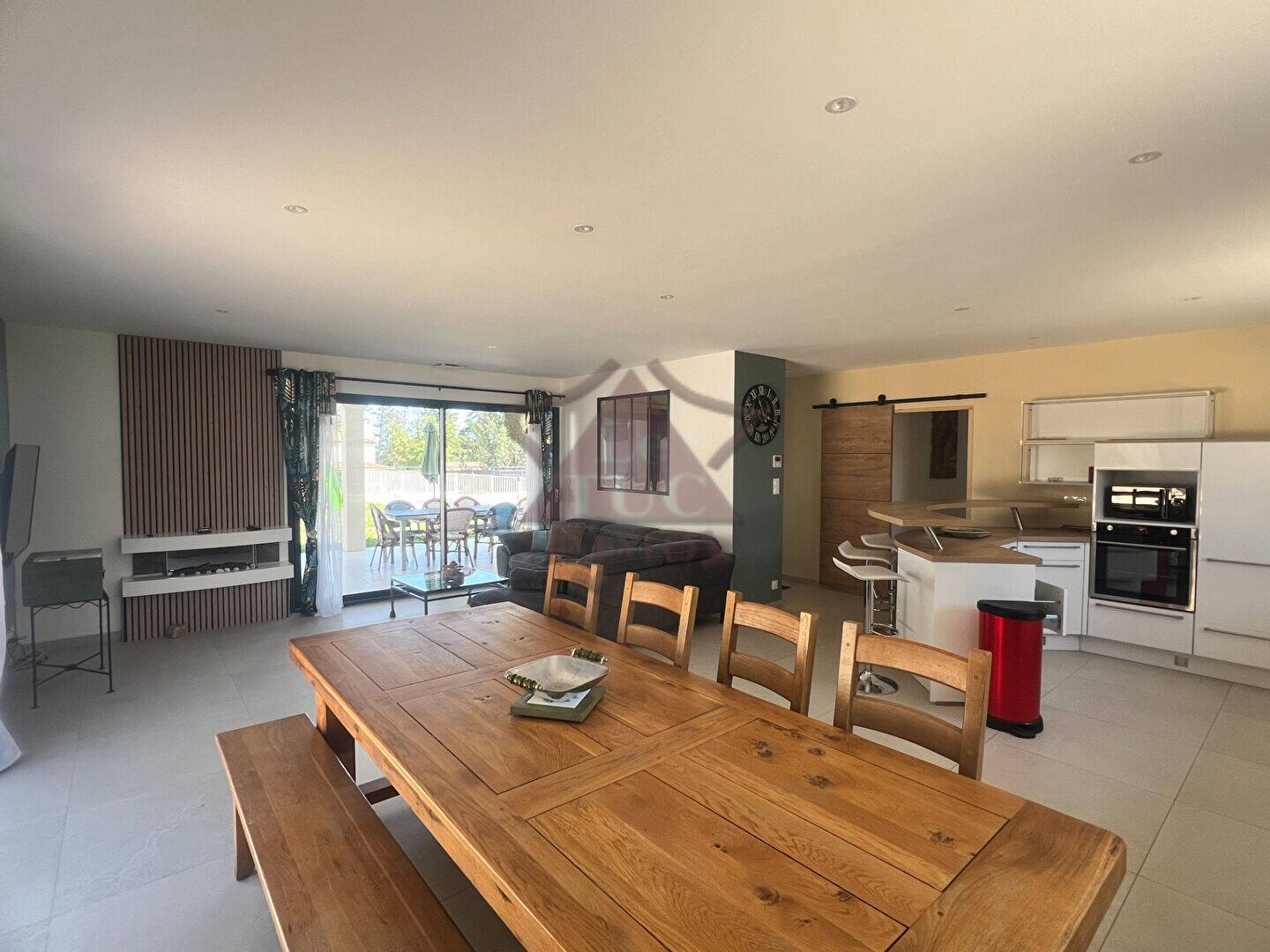 Maison à vendre, 159m², SAINT AMBROIX