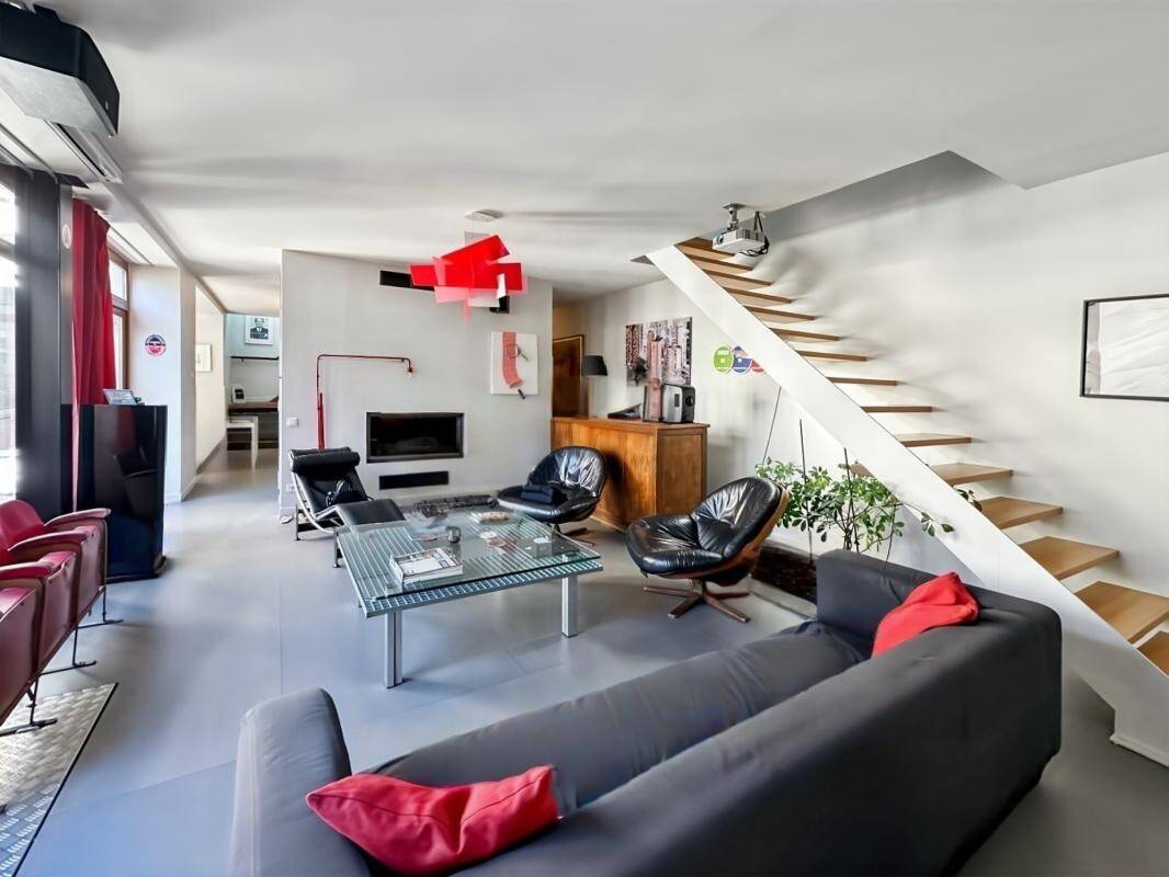 Maison à vendre, 222m², SAINT MAUR DES FOSSES