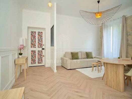 Appartement à vendre 299 000 € 2 pièces 1 chambre 49,72 m² RDC/2 Evêché Nice 06100