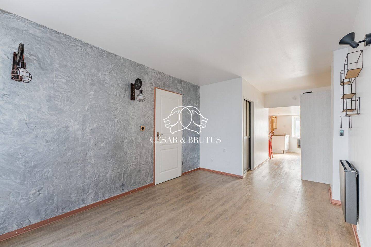 Maison à vendre, 54m², LA TOUR DE SALVAGNY