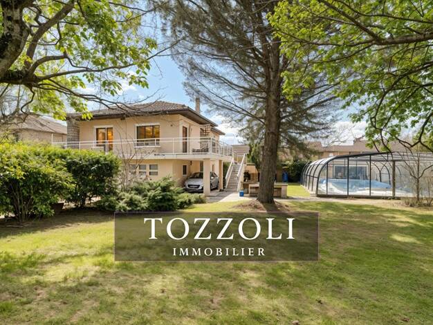 Maison à vendre 349 000 € 5 pièces 3 chambres 160 m² 1 080 m² de terrain Centre Village Saint-Quentin-Fallavier 38070