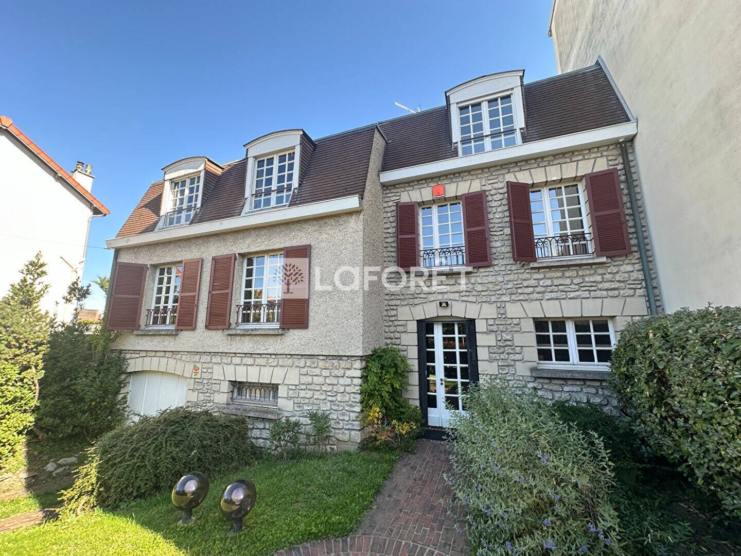 Maison à vendre, 200m², LES PAVILLONS SOUS BOIS