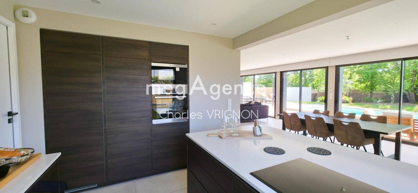 Maison à vendre, 160m², TALMONT SAINT HILAIRE
