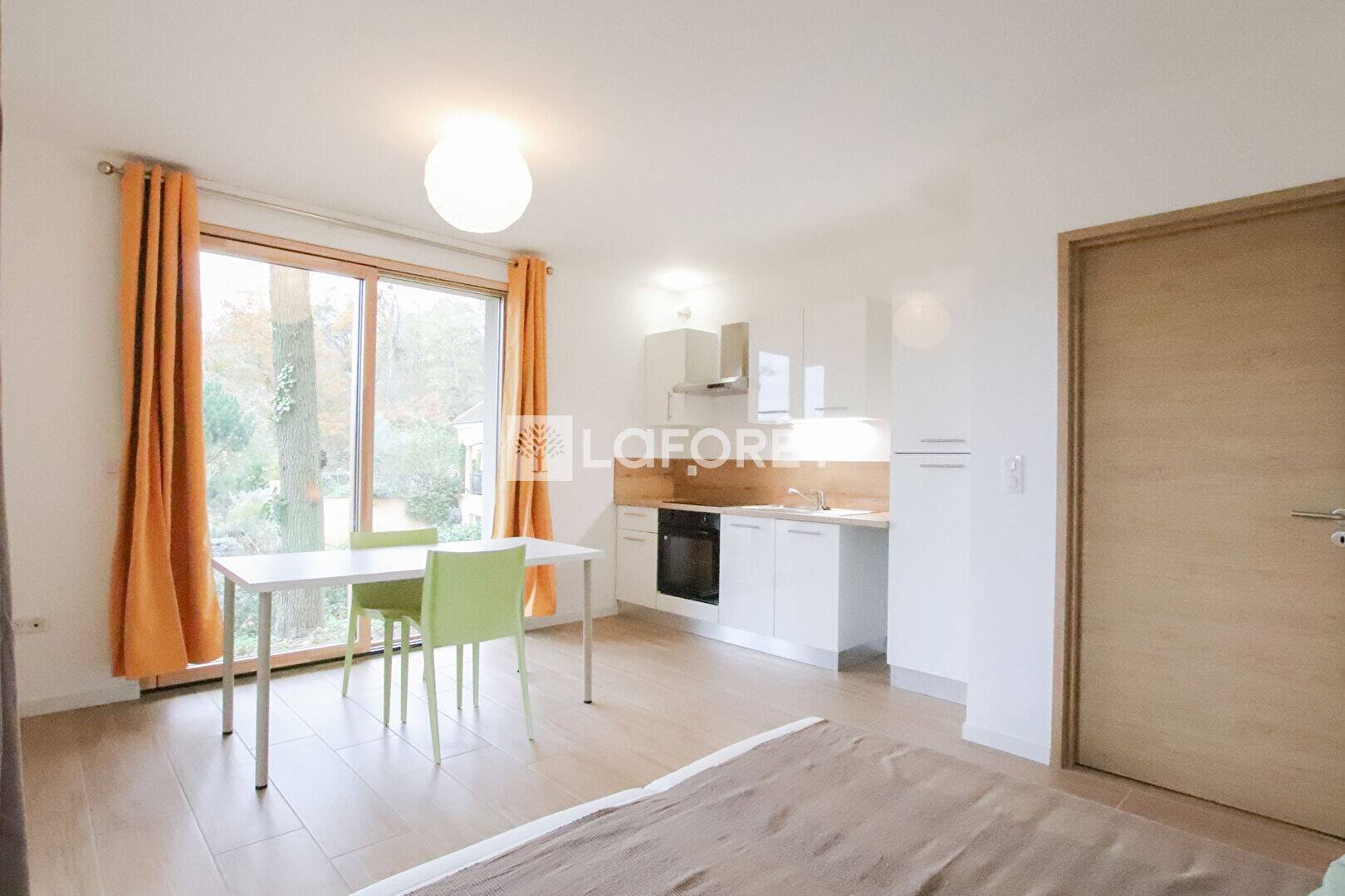 Maison à louer, 27m², GIF SUR YVETTE