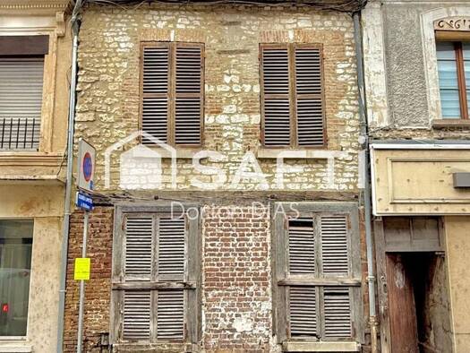 Immeuble à vendre 30 000 € 350 m² Liesse-Notre-Dame 02350