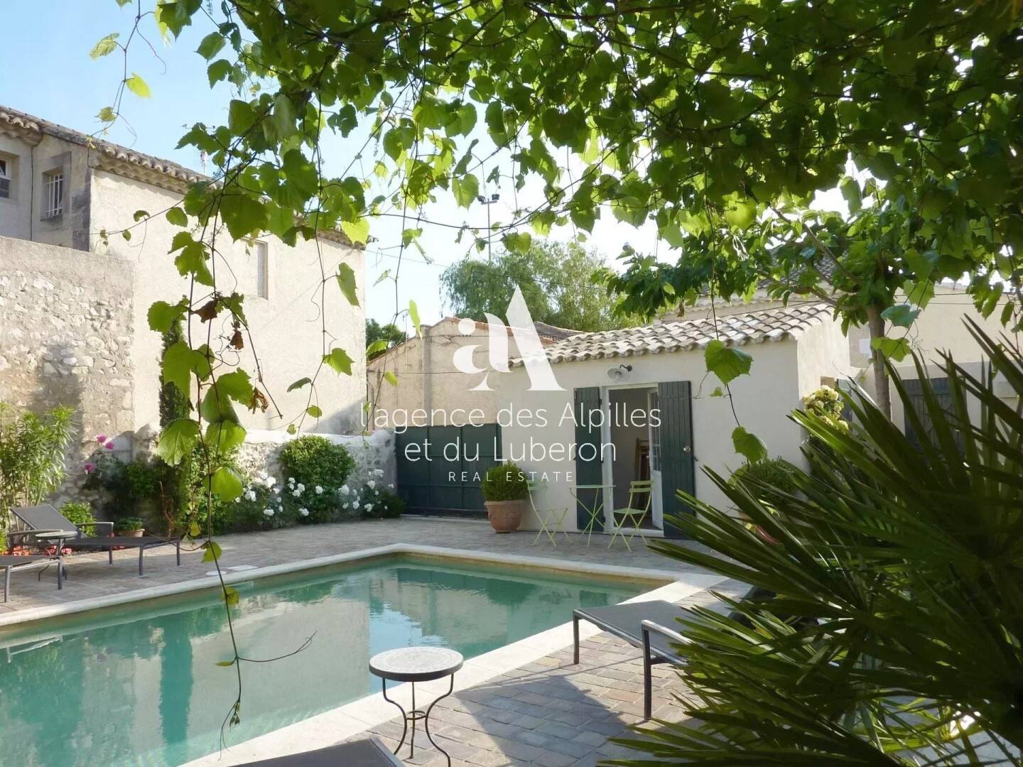 Maison à vendre, 240m², EYGALIERES