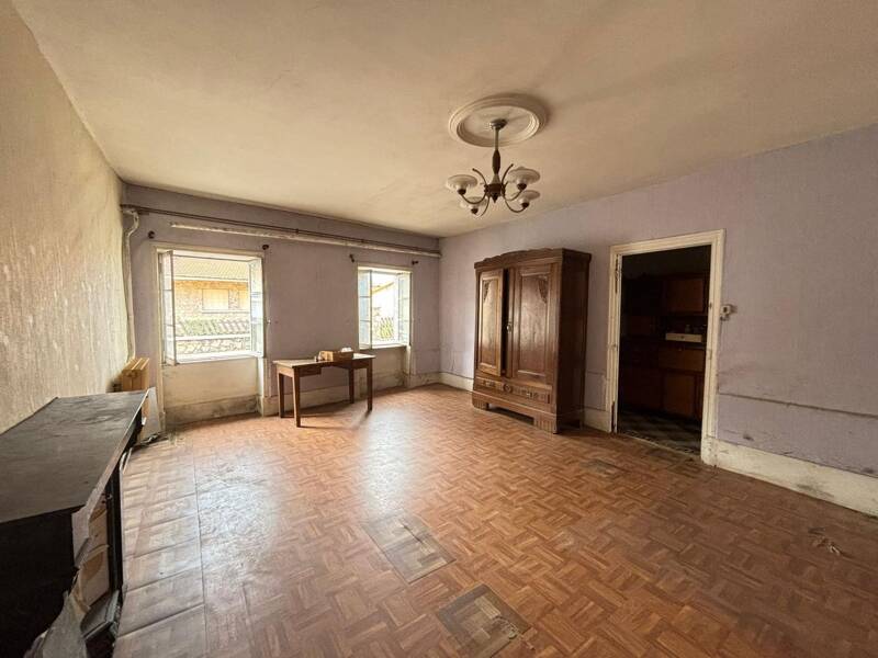 Maison à vendre, 190m², BAGE LE CHATEL