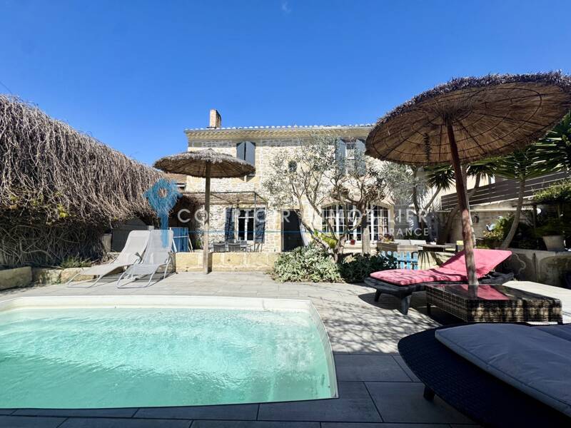 Maison à vendre, 218m², GALLARGUES LE MONTUEUX