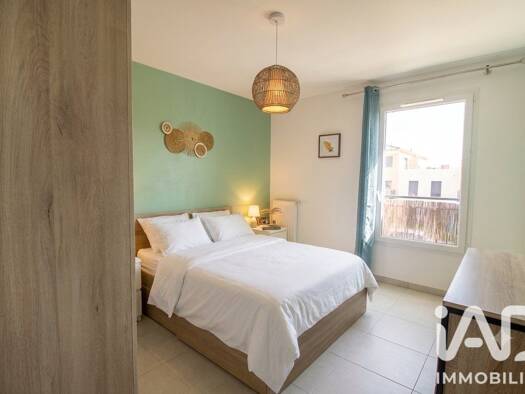 Appartement à vendre 229 900 € 2 pièces 1 chambre 47 m² Étage 1/2 Le Puy-Sainte-Réparade 13610