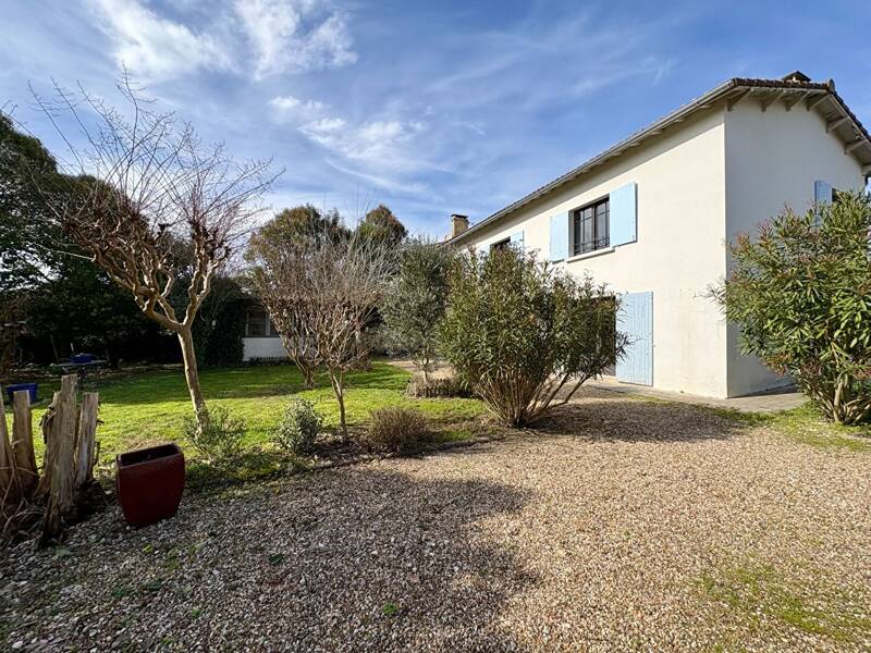 Maison à vendre, 150m², CAMBLANES ET MEYNAC