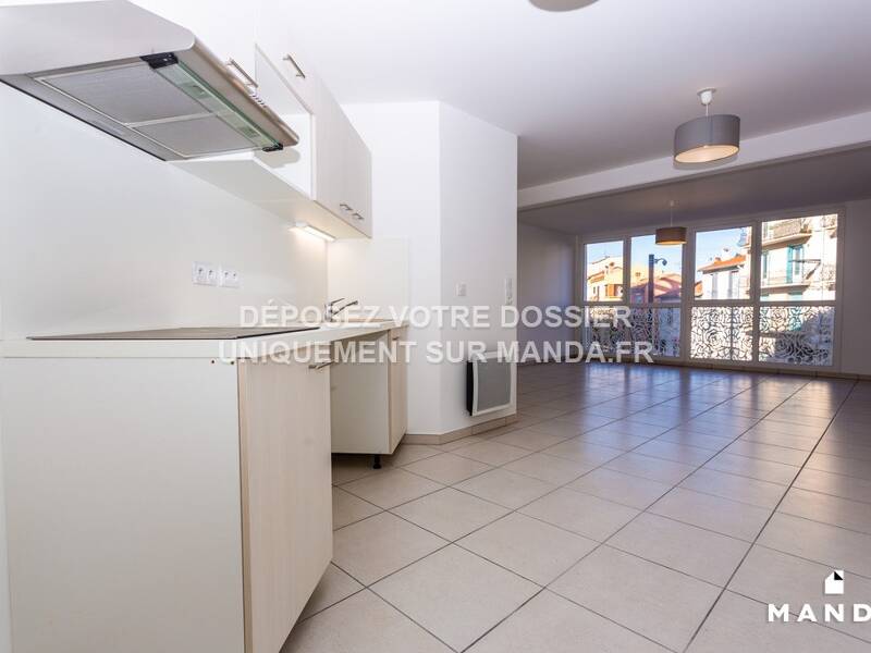 Maison à louer, 94m², PERPIGNAN